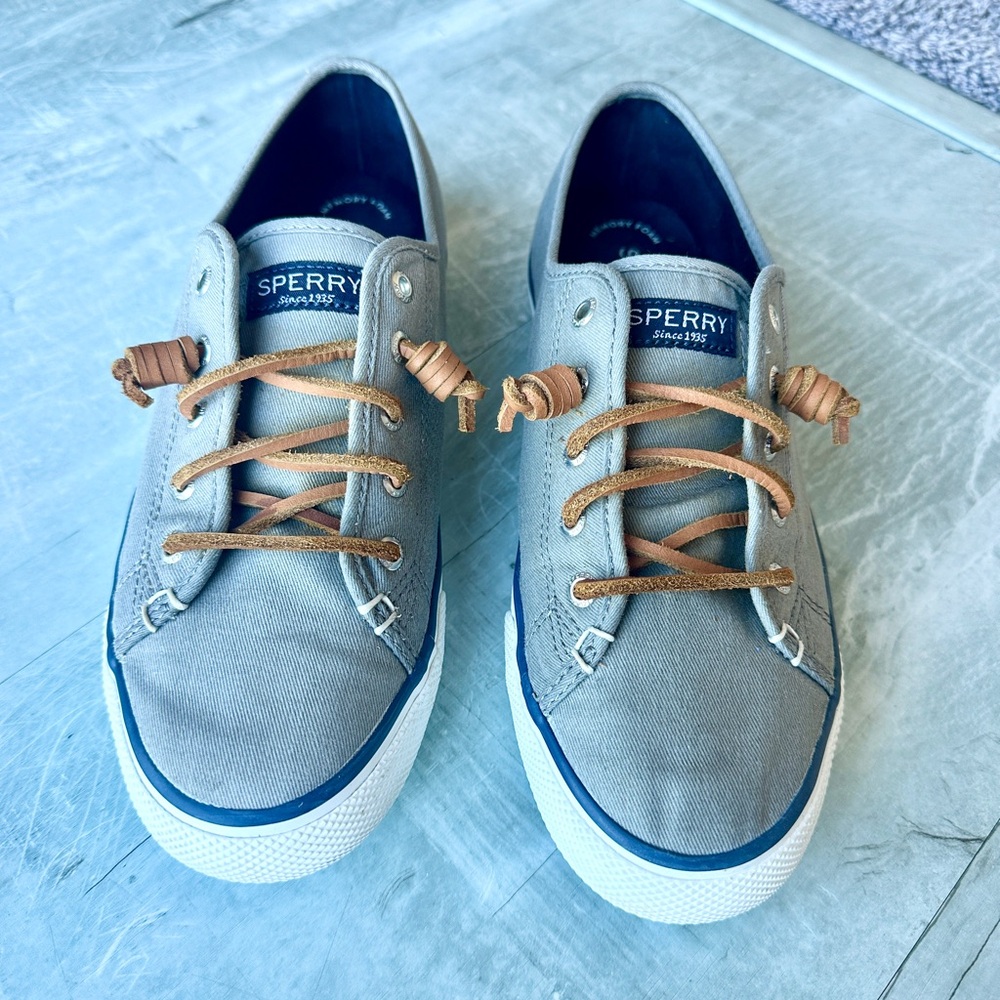 Sperry Women’s Gray Canvas Boat Shoes